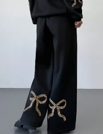 Pantaloni SHEIN, negru Negru