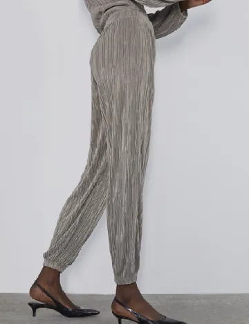 Pantaloni Zara, verde Verde