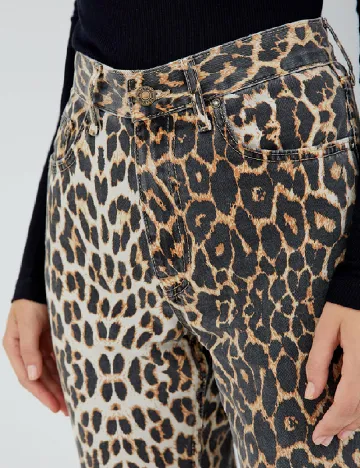 Blugi Pull&Bear, animal print Animal print