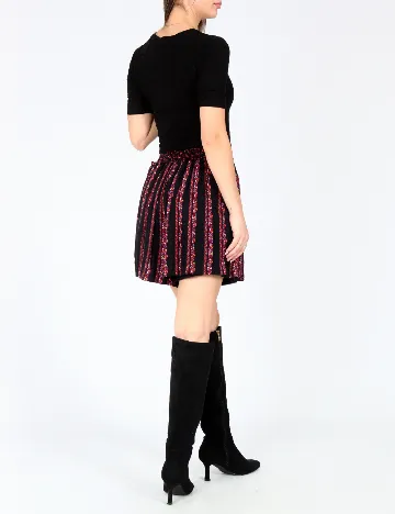 Pantaloni scurti Zara, negru/ floral print Negru