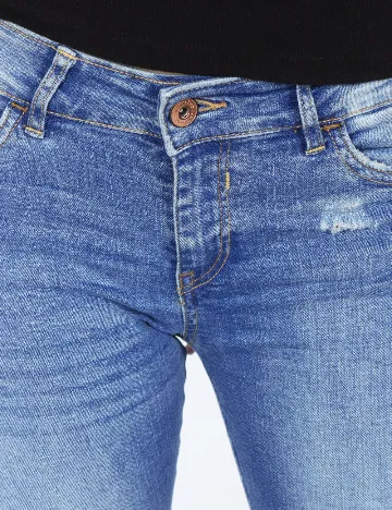 Blugi Bershka, albastru Albastru