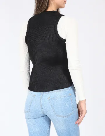 Maiou Zara, negru Negru