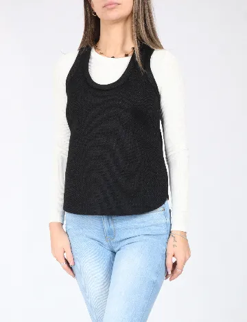 Maiou Zara, negru Negru