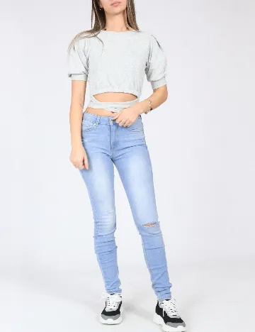 Blugi Bershka, albastru deschis Albastru