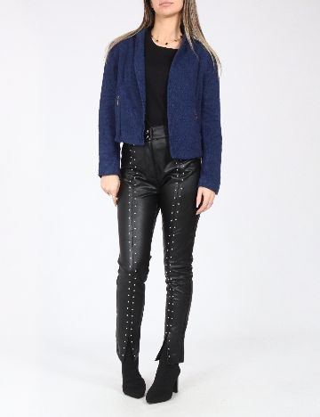 Jacheta Zara, albastru