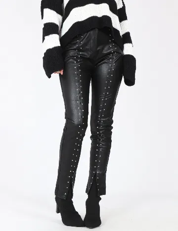 Pantaloni Bershka, negru Negru