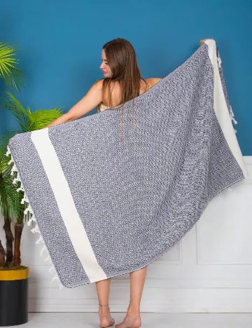 Prosop de baie SHEIN, bleumarin Albastru