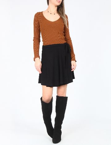 Fusta Bershka, negru