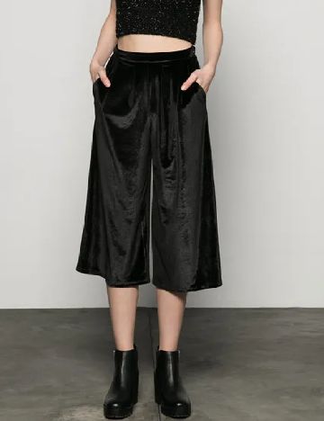 Pantaloni trei sferturi Zara, negru