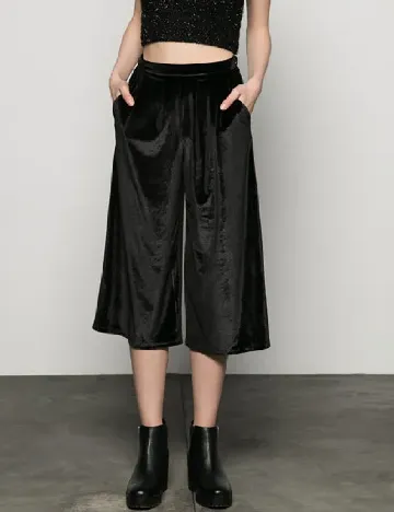 Pantaloni trei sferturi Zara, negru Negru