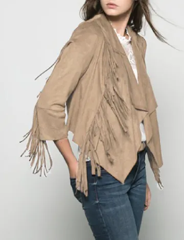 Jacheta Bershka, bej Crem