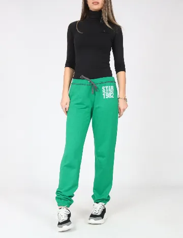 Pantaloni Bershka, verde Verde