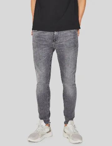 Blugi Bershka, gri Gri