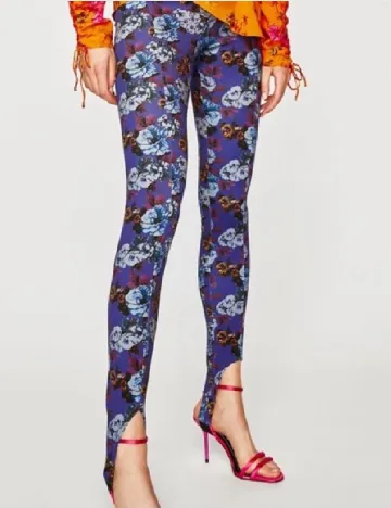 Pantaloni Zara, floral print Floral print