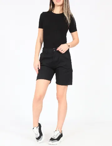 Pantaloni scurti Bershka, negru Negru