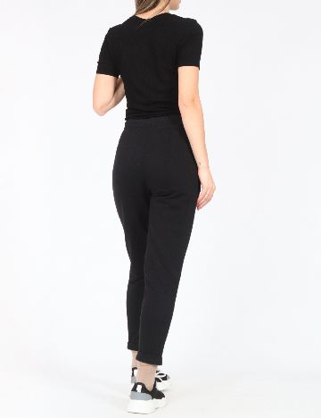 Pantaloni Bershka, negru
