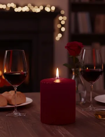 Lumanare decorativa AVEC, visiniu Rosu