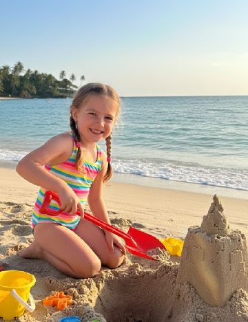 Lopatica pentru nisip ACTION, rosu