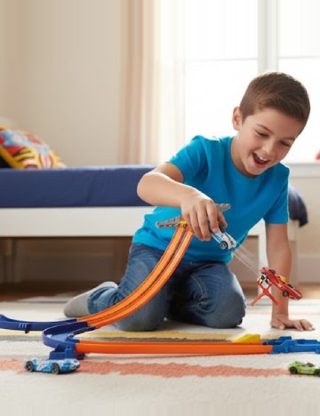 Pista de masini Hot Wheels, mix culori