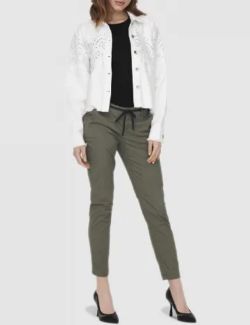 Jacheta Only, alb Alb