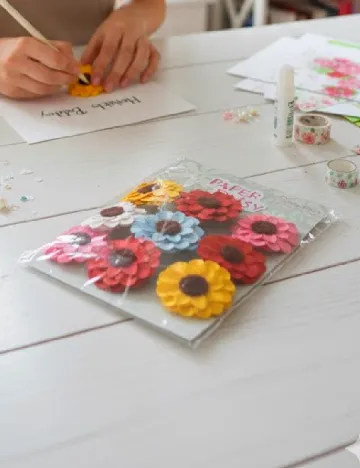 Margarete din hartie 9 bucati Hobby Flora, mix culori Mix culori