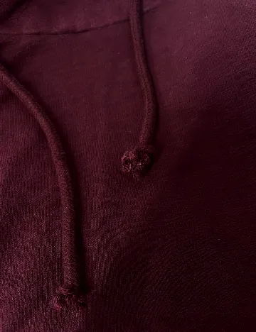 Hanorac Bershka, visiniu