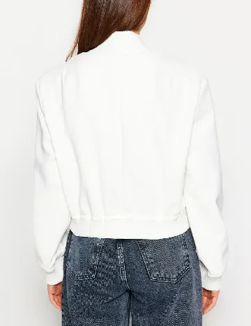 Jacheta TRENDYOL, alb
