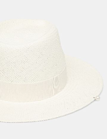 Palarie Ruslan Baginskiy, crem