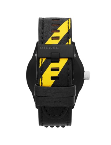 Ceas Diesel, negru