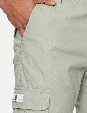 Pantaloni Tommy Jeans, verde