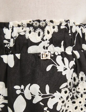 Pantaloni scurti GAUDI, negru