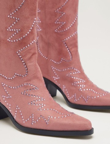 Ciocate Nasty Gal, roz