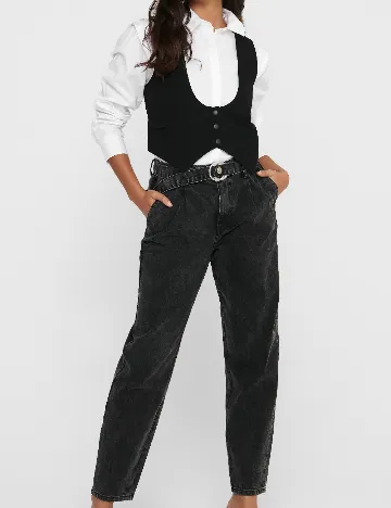 Vesta Jacqueline de Yong, negru