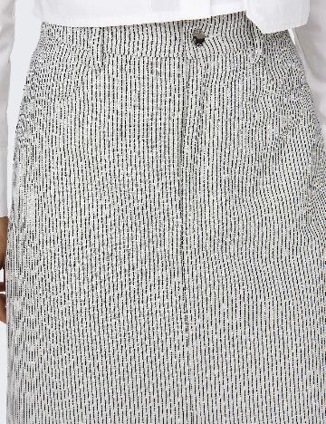 Fusta Only, alb/negru