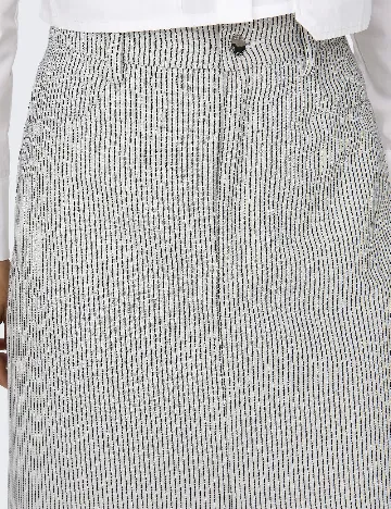 Fusta Only, alb/negru