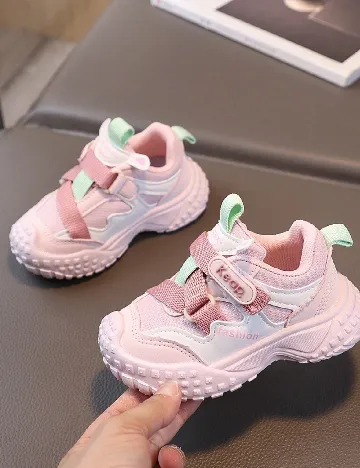 Adidasi Shein Kids, roz