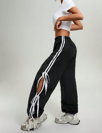 Pantaloni SHEIN, negru