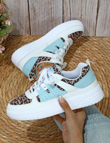 Adidasi SHEIN, mix culori