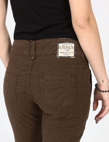 Pantaloni Bershka, kaki