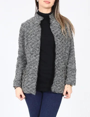 Jacheta Zara, gri