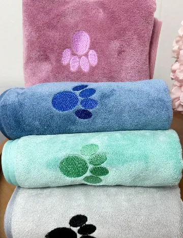 Prosop SHEIN, albastru