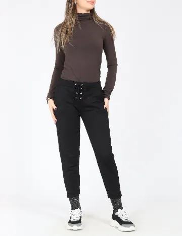 Pantaloni Bershka, negru