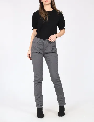 Pantaloni Bershka, gri