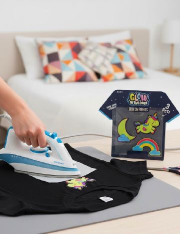 Stickere termoadezive 3 bucati AVEC, mix culori