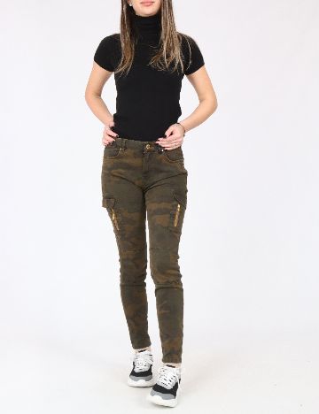 Blugi Bershka, army