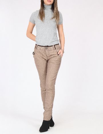 Pantaloni Bershka, maro