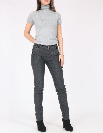 Pantaloni Bershka, gri