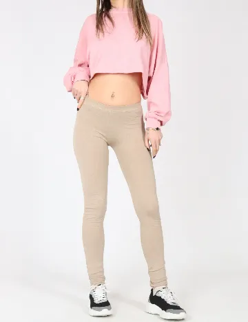 Colanti Bershka, bej