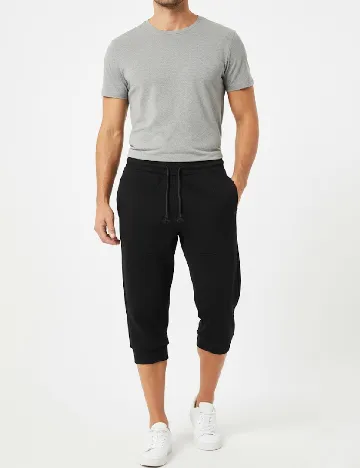 Pantaloni scurti Pull&Bear, negru