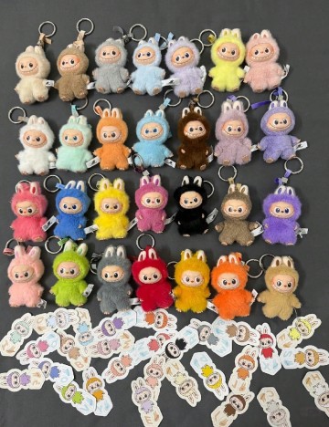 Breloc SHEIN, mix culori